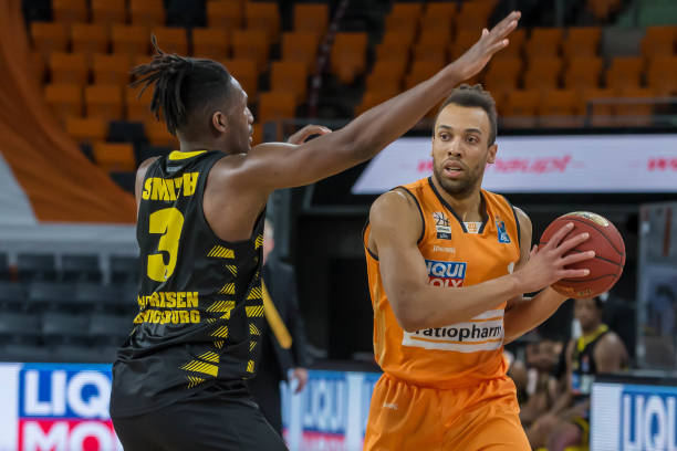 但在西甲则 但在西甲则